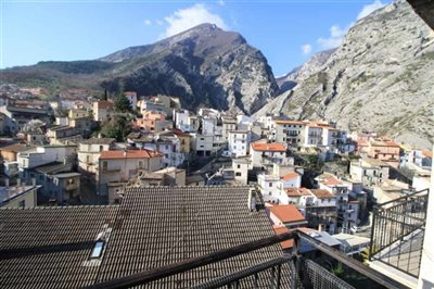 3 Bed Townhouse for sale