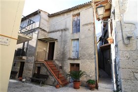 Image No.1-Maison de ville de 3 chambres à vendre à Fara San Martino