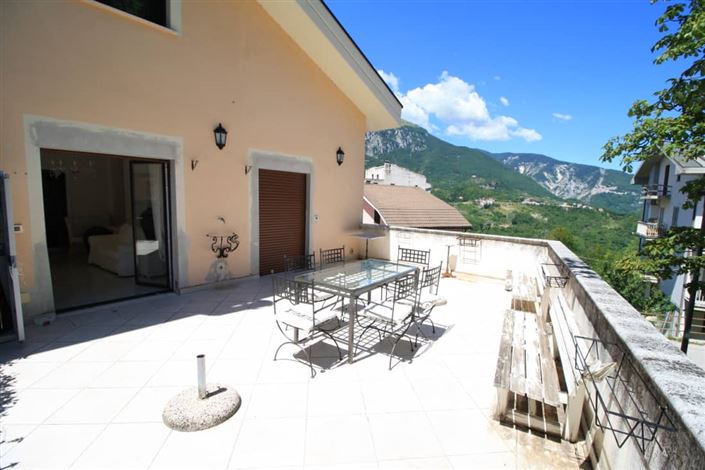 Image No.3-Appartement de 3 chambres à vendre à Palombaro