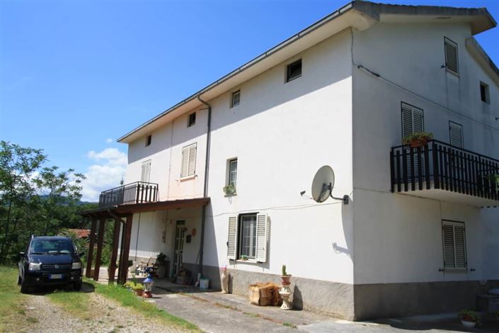 Image No.2-5 Bed House for sale