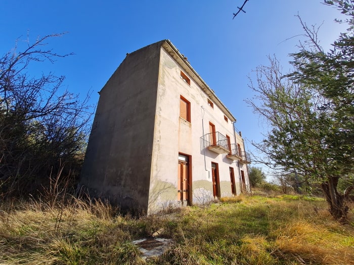 Image No.5-4 Bed Villa / Detached for sale