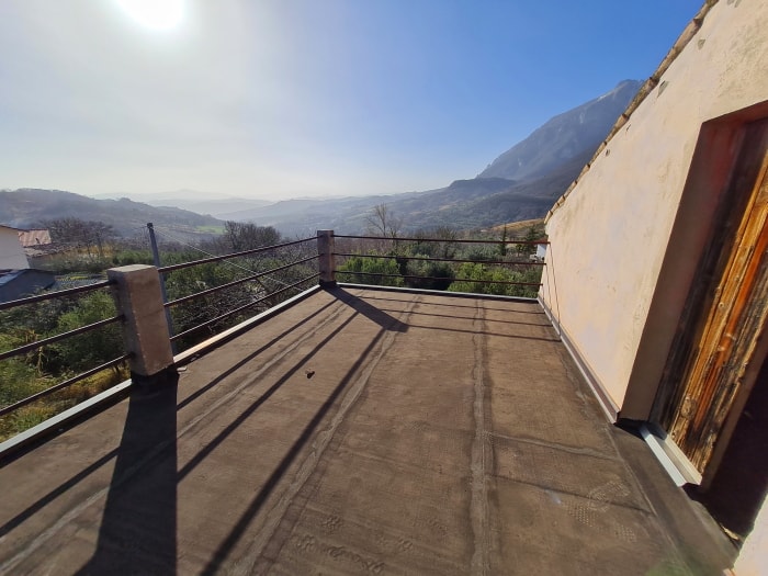 Image No.2-4 Bed Villa / Detached for sale