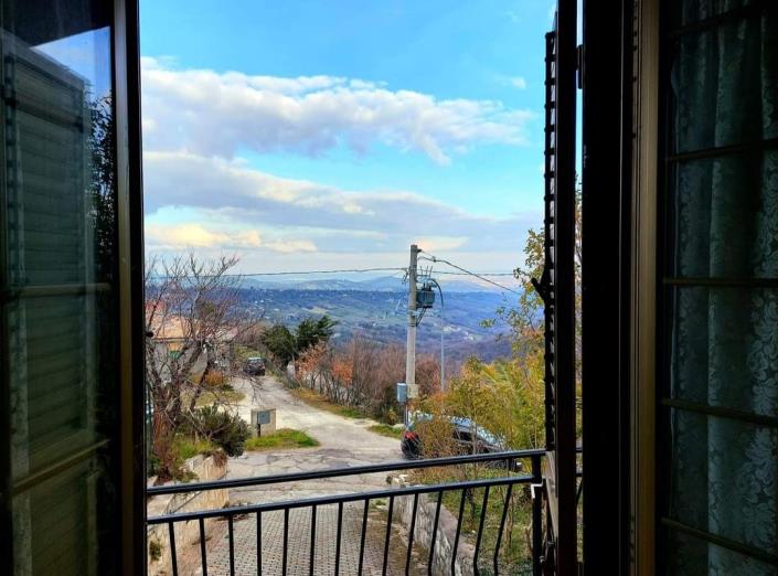 Image No.23-3 Bed House for sale