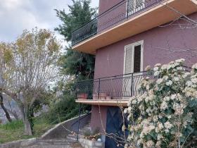 Image No.3-3 Bed House for sale