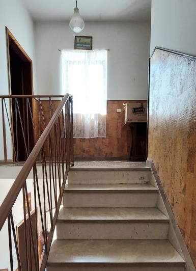 Image No.20-3 Bed House for sale