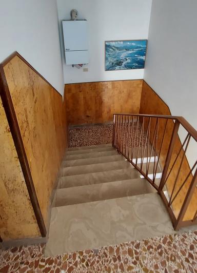 Image No.44-3 Bed House for sale