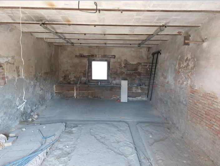 Image No.15-House/Villa for sale