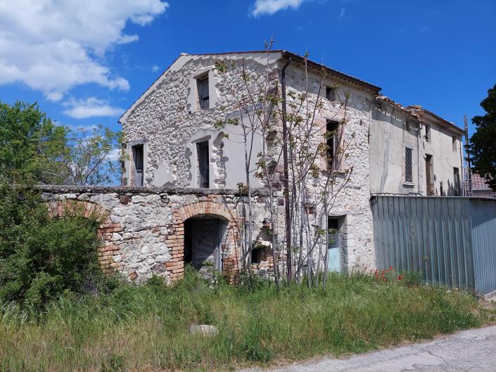 Image No.6-House/Villa for sale