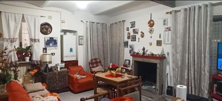 Image No.3-2 Bed Townhouse for sale