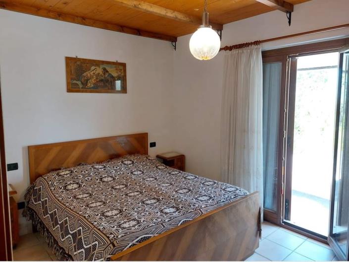 Image No.11-2 Bed Villa / Detached for sale