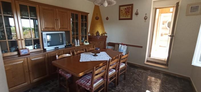 Image No.9-3 Bed Property for sale