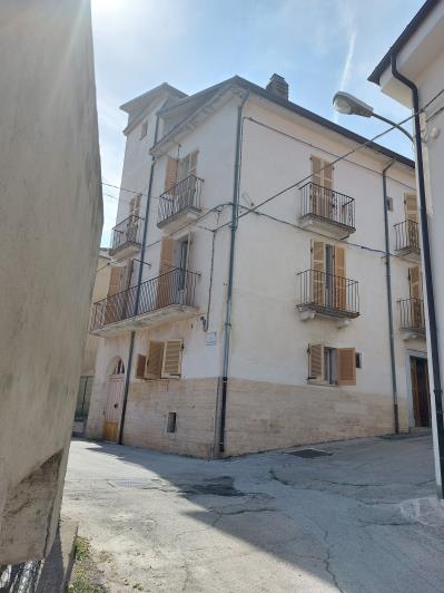 Image No.6-4 Bed Townhouse for sale