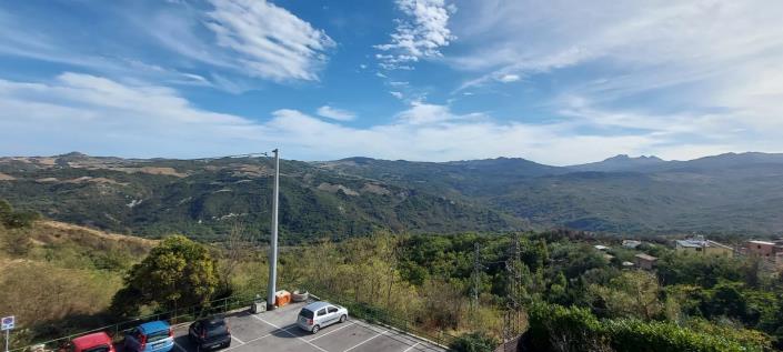 Image No.50-4 Bed Townhouse for sale