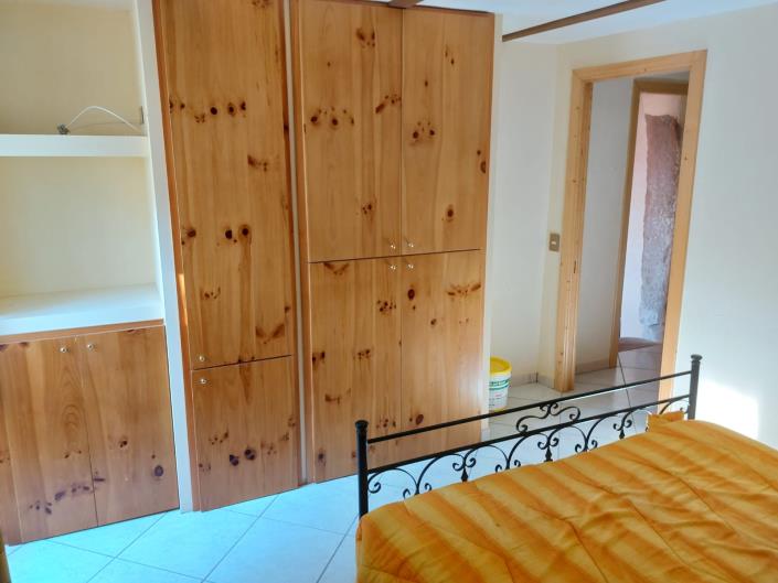 Image No.13-3 Bed Townhouse for sale