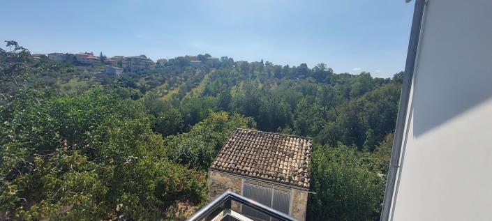 Image No.38-4 Bed House for sale