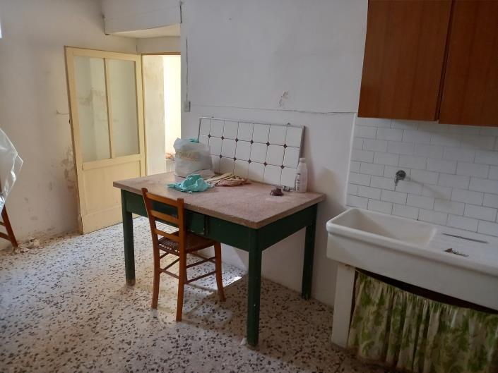 Image No.18-4 Bed Townhouse for sale