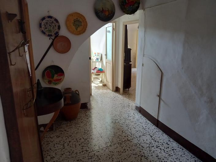 Image No.6-4 Bed Townhouse for sale