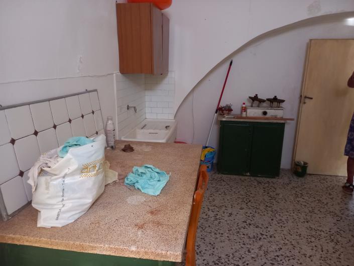 Image No.13-4 Bed Townhouse for sale