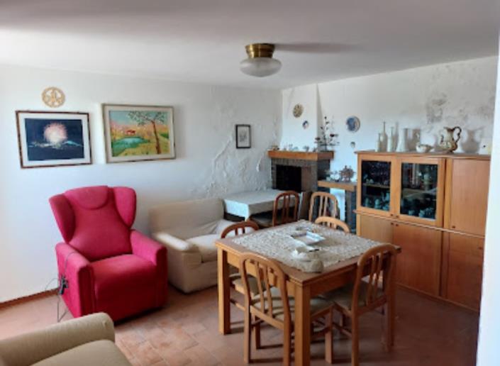 Image No.7-2 Bed Townhouse for sale