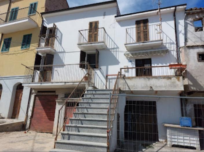 Image No.3-2 Bed Townhouse for sale