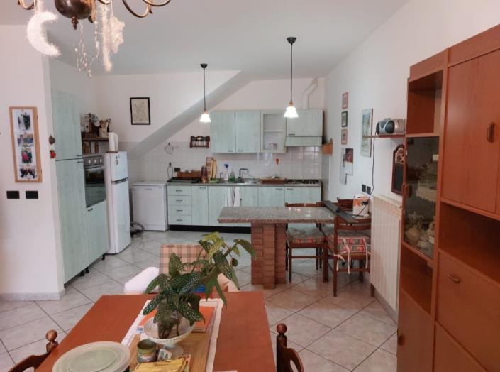 Image No.5-Maison de ville de 2 chambres à vendre à Casoli