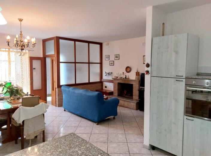 Image No.6-Maison de ville de 2 chambres à vendre à Casoli