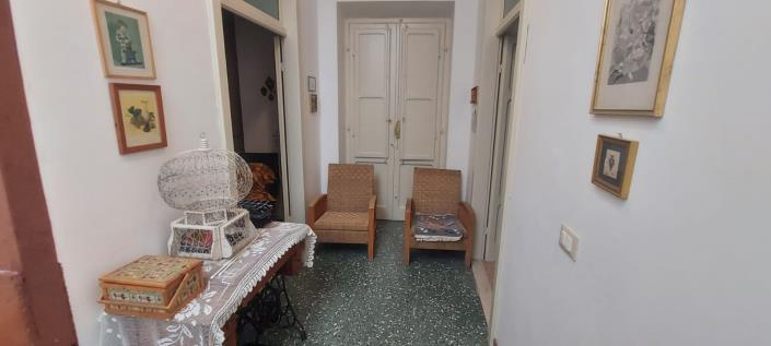 Image No.14-3 Bed Townhouse for sale