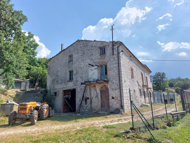 Image No.1-2 Bed Country House for sale