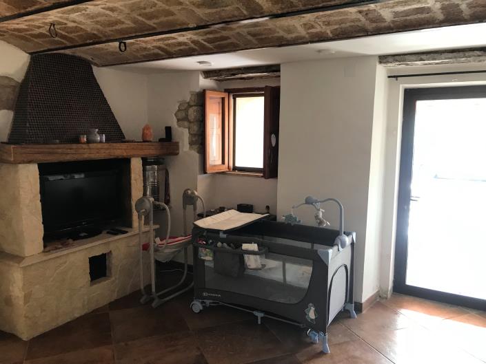 Image No.15-3 Bed Country House for sale