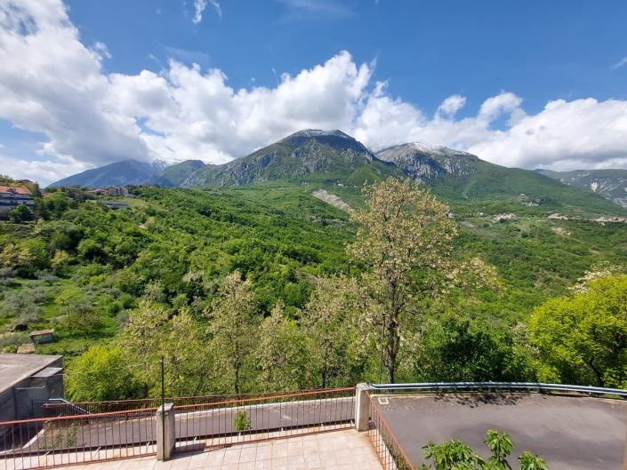 Image No.30-Maison de ville de 3 chambres à vendre à Palombaro