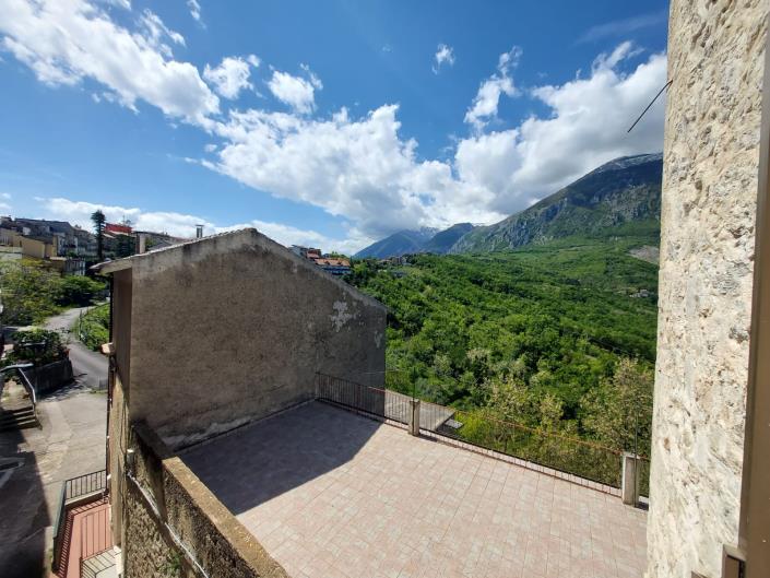 Image No.36-Maison de ville de 3 chambres à vendre à Palombaro