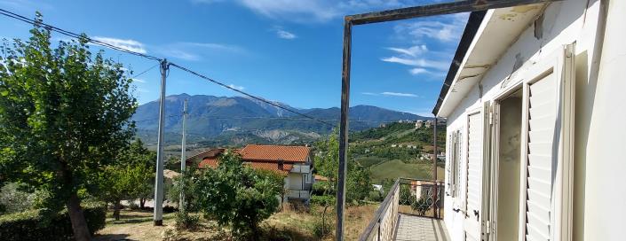 Image No.26-3 Bed Country House for sale