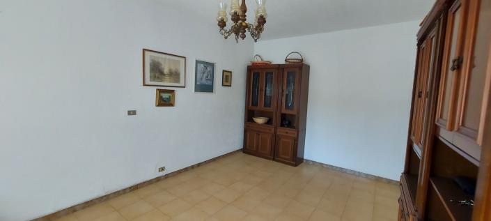 Image No.3-2 Bed Townhouse for sale