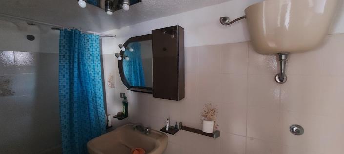 Image No.8-2 Bed Townhouse for sale