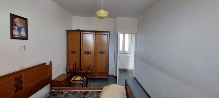 Image No.13-2 Bed Townhouse for sale