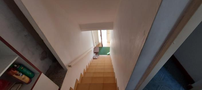 Image No.17-2 Bed Townhouse for sale