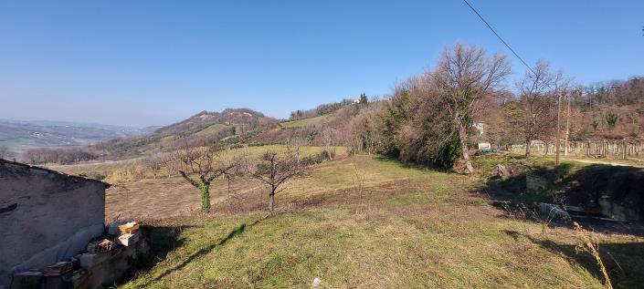 Image No.25-2 Bed Country Property for sale