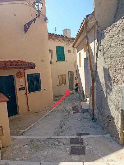 Image No.2-1 Bed Townhouse for sale