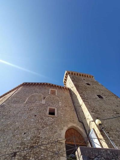 Image No.9-1 Bed Townhouse for sale