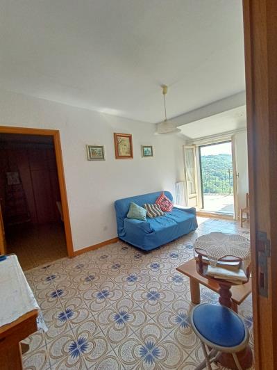 Image No.17-1 Bed Townhouse for sale