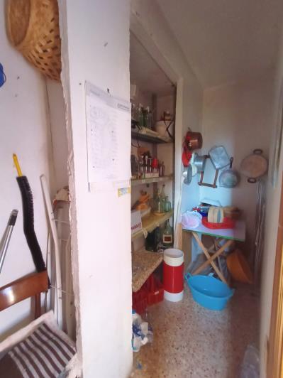 Image No.18-1 Bed Townhouse for sale