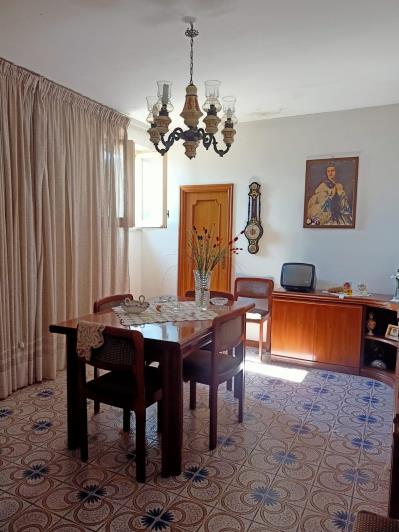 Image No.24-1 Bed Townhouse for sale