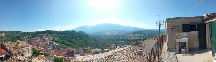 Image No.31-1 Bed Townhouse for sale