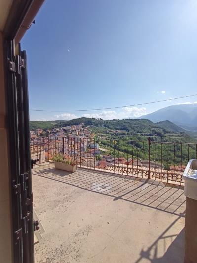 Image No.34-1 Bed Townhouse for sale