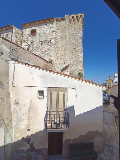 Image No.56-1 Bed Townhouse for sale