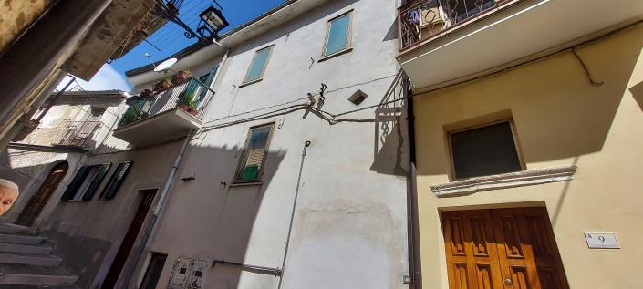 Image No.3-2 Bed Townhouse for sale