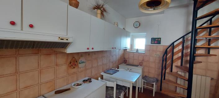 Image No.12-2 Bed Townhouse for sale