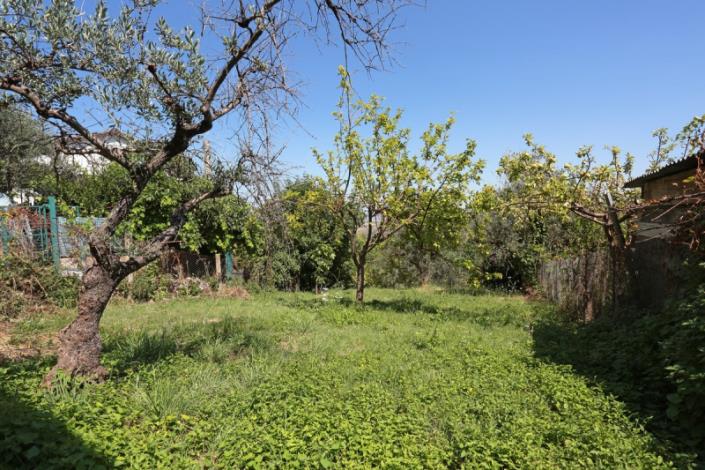 Image No.19-2 Bed Country Property for sale