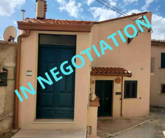 1 - Casoli, Townhouse