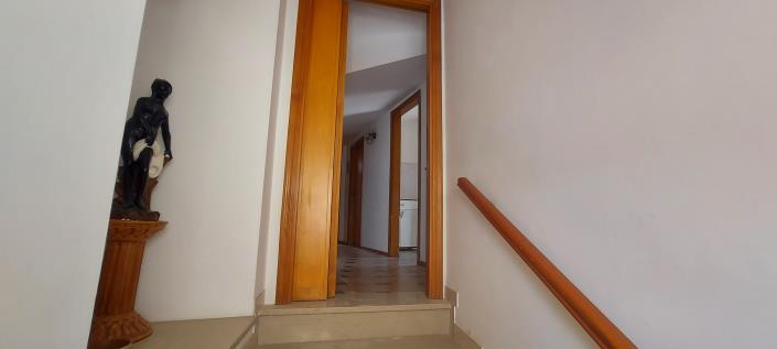 Image No.3-2 Bed Townhouse for sale